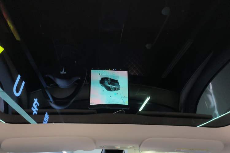 Used Tesla Model Y 2022 Revised Version Long-Range All-Wheel Drive