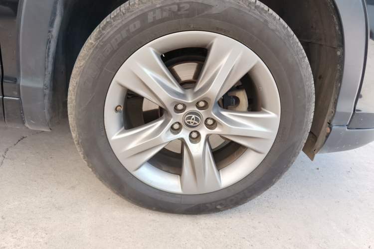 Used Toyota Highlander 2021 2.0T Four-Wheel Drive Prestige Version 7 Seats
