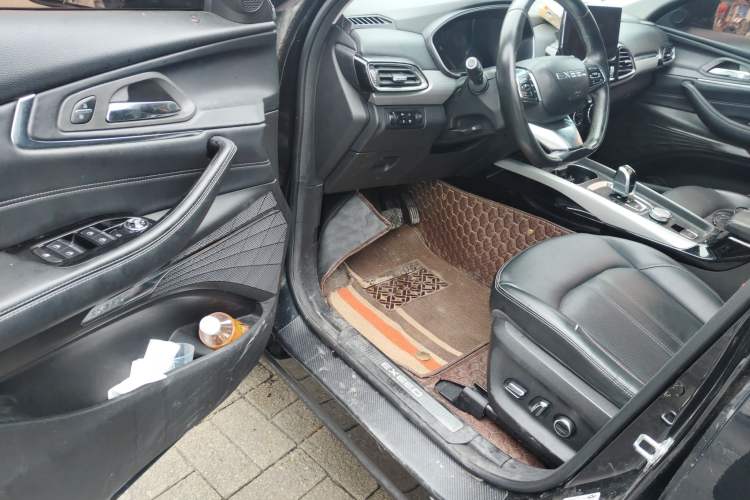 Used EXEED Lingyun 2019 1.6T Two-Wheel Drive Diamond Edition
