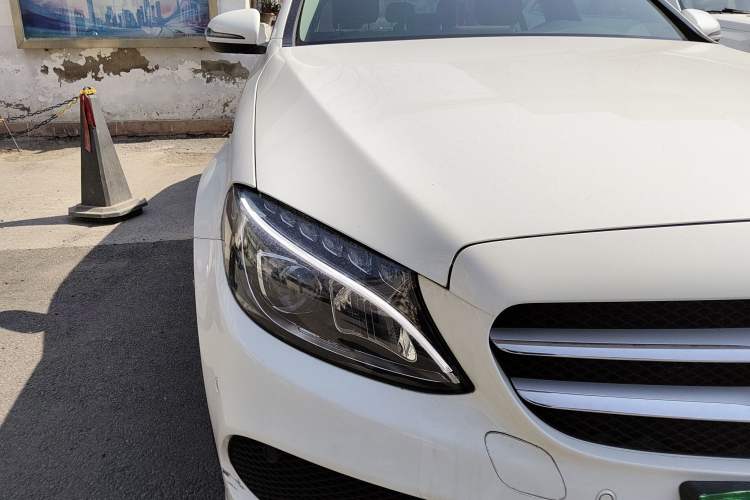 Used Mercedes-Benz C-Class 2018 C 200 Estate