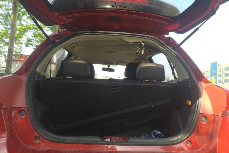 Used Haval H1 2015 1.5L Manual Luxury Model Trunk