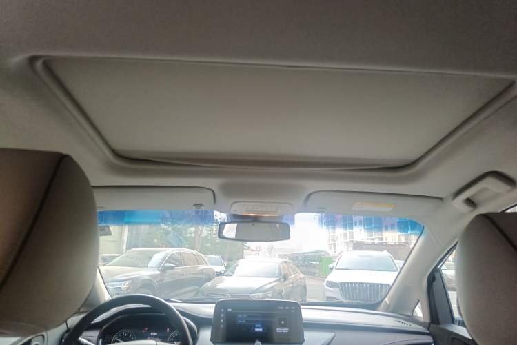 Used Buick GL8 2021 Land Cruiser Executive Class 652T Luxury Model Headliner