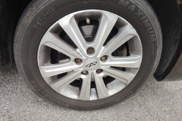 Used Chery E3 2013 1.5L Manual ZhiShang Model