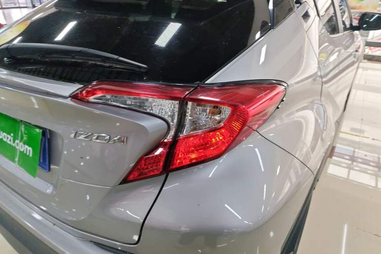 Used Toyota IZOA 2018 2.0L Yichi Edition China V Standard Right Rear Taillight