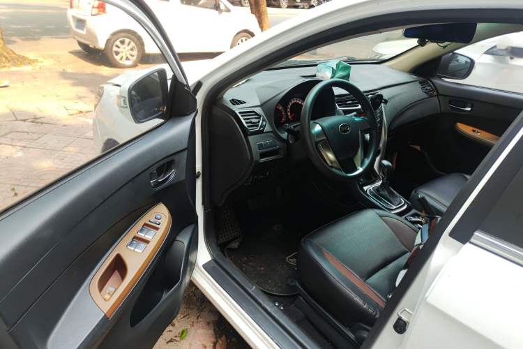 Used BYD F3 2016 1.5L Automatic Luxury Model Driver Seat