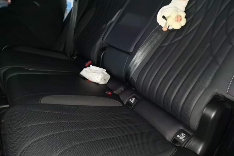 Used Chery Tiggo 9 2023 2.0T Dual-Clutch Two-Wheel Drive Luxury Edition 5 Seats
