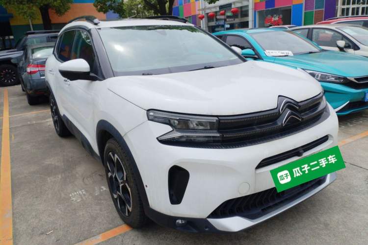 Used Citroen C5 AIRCROSS 2022 Peugeot 400THP Allure BEYOND Edition Front Right 45 Deg