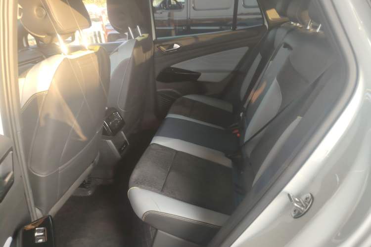 Used Volkswagen ID.4 X 2021 Pro Smart Long-Range Edition
