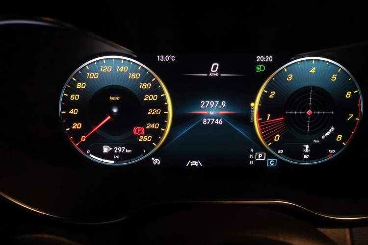 Used Mercedes-Benz GLC 2021 GLC 300 L 4MATIC Dynamic Model
