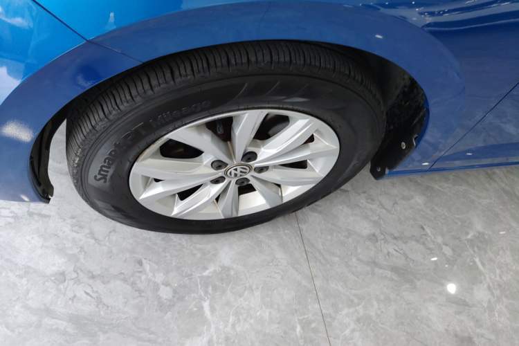 Used Volkswagen Polo 2019 Plus 1.5L Automatic Colorful Technology Edition Left Front Wheel Hub