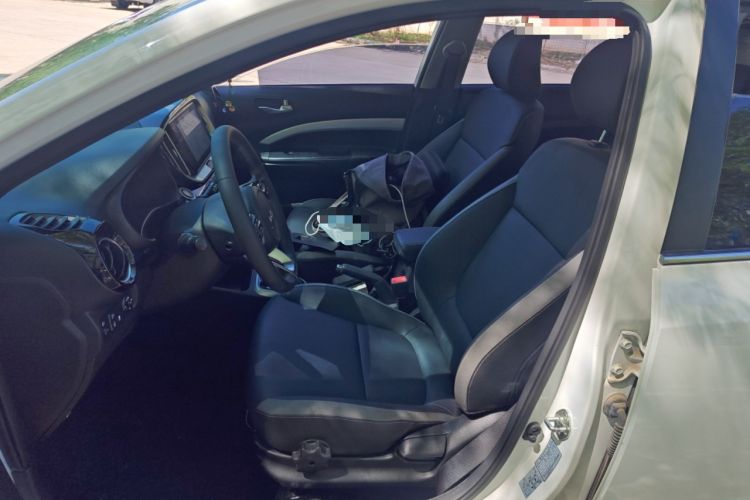 Used Kia kx1 Stonic 2021 1.4L CVT Fun Edition Left Front Seat