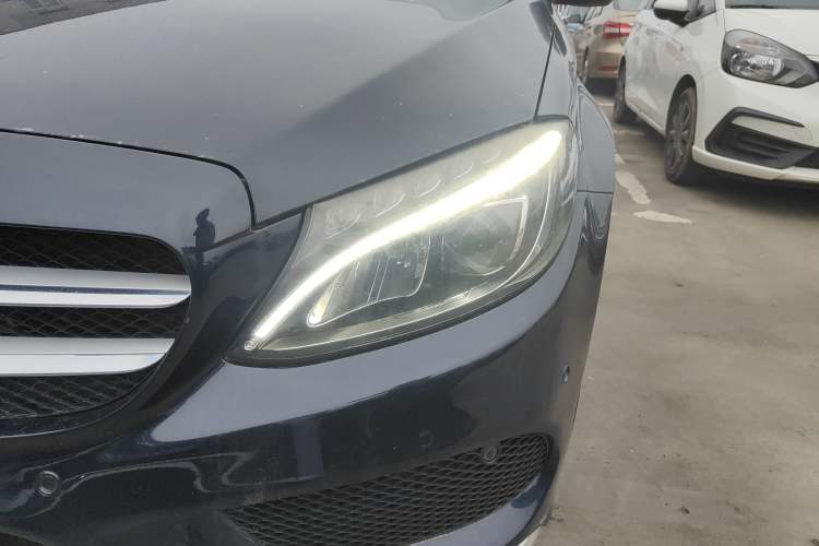 Used Mercedes-Benz C-Class 2017 Facelift C 200 L Sport Edition