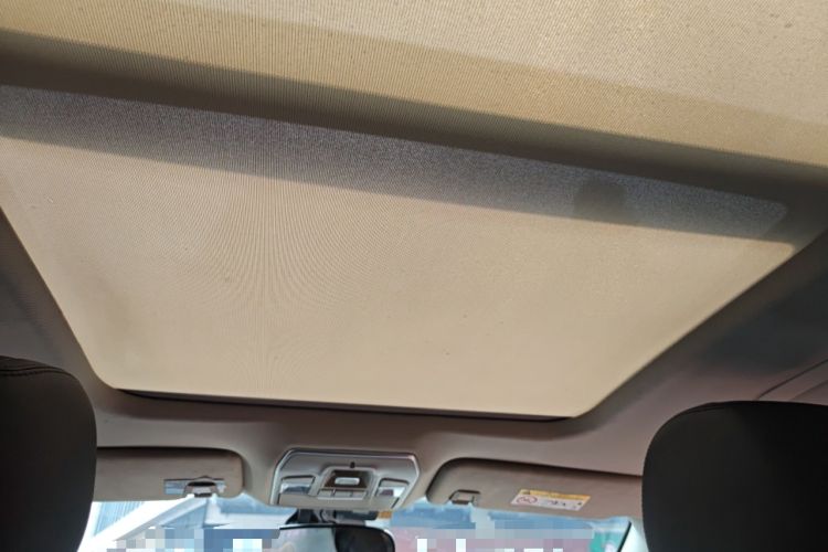 Used Geely Auto Emgrand GT 2016 1.8T Comfort Model Headliner