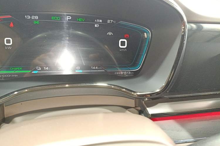 Used BYD Han 2020 DM Four-Wheel Drive Performance Edition Prestige Model Odometer Close Up