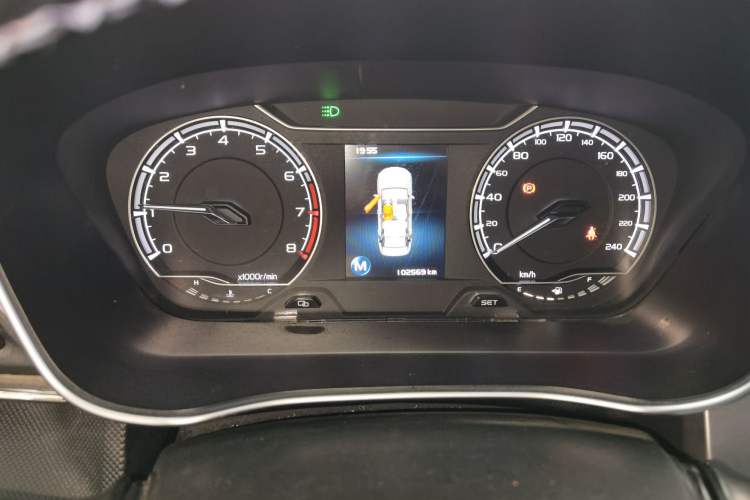 Used Geely Auto Binray 2019 200T Manual Binchi Edition
