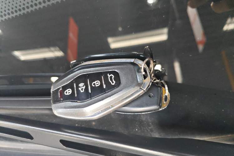 Used JETOUR X70 PLUS 2021 1.6T DCT Pro 7-seater