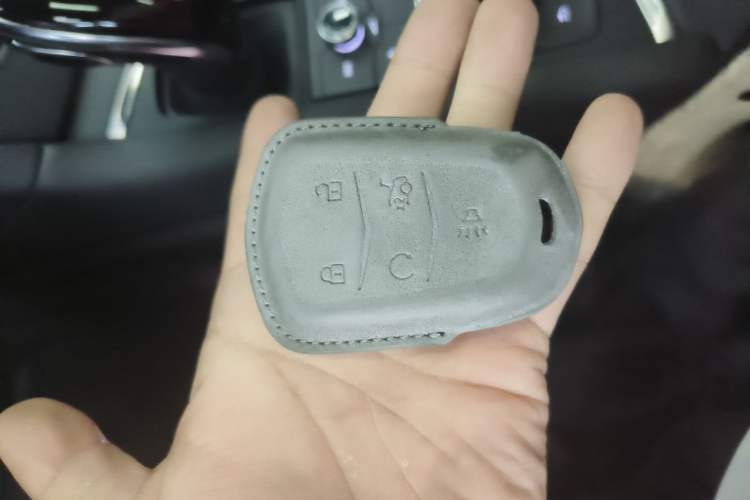 Used Cadillac XT5 2022 2.0T Four-Wheel Drive Platinum Edition