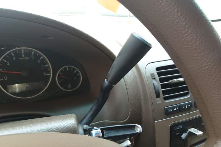 Used Buick GL8 2014 2.4L Comfort Edition
