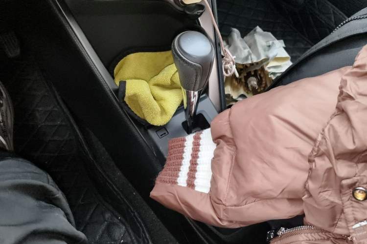 Used Toyota YARiS L Zhi Xuan 2015 1.5E Automatic Charm Edition