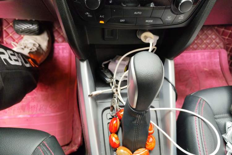 Used Suzuki Vitara 2016 1.4T Automatic Two-Wheel Drive Luxury Version
