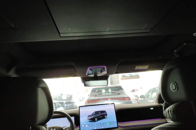 Used Denza N9 2025 Flagship Model
