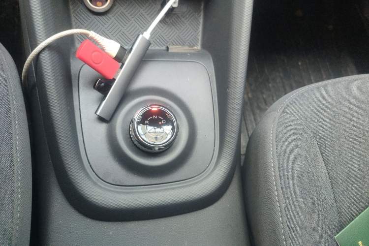 Used Wuling Hongguang New Energy 2025 Extended-Range Hybrid 50KM Comfort Version
