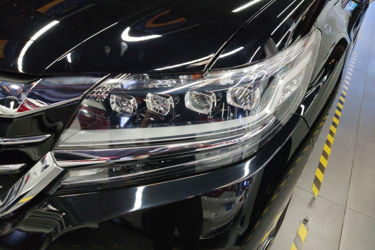 Used Honda Elysion 2016 2.4L Luxury Edition