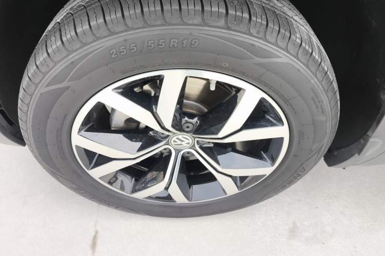 Used Volkswagen Teramont 2020 330TSI Two-Wheel-Drive Luxury Edition China VI Standard
