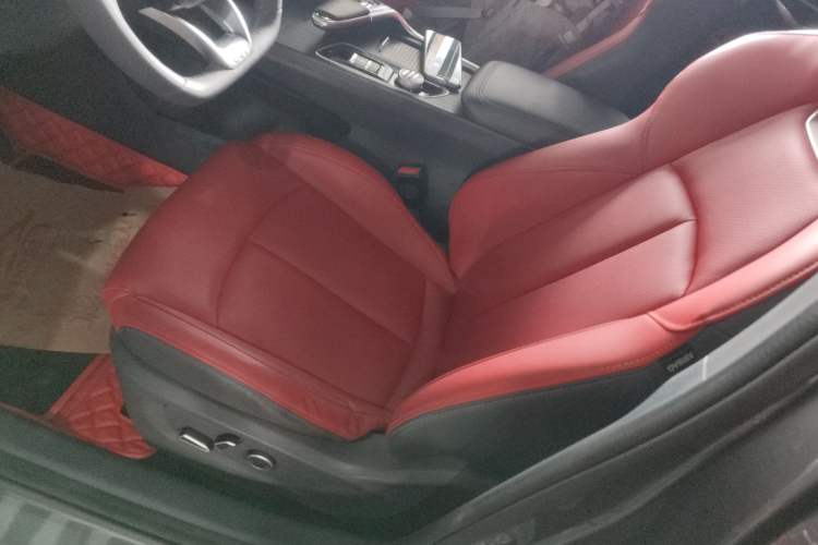 Used Changan UNI-T 2020 1.5T Flagship Version