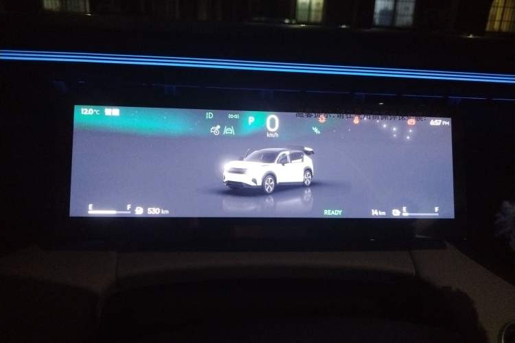 Used Lynk & Co 06 EM-P 2025 EM-P 126 Long-Range Halo
