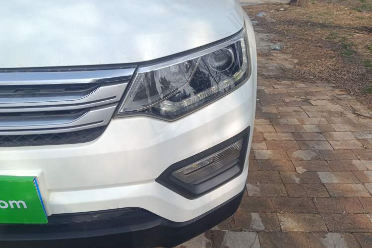 Used Oshan CX70 2016 1.6L Manual Luxury Model