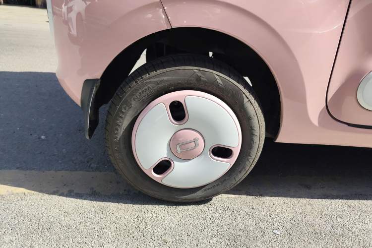 Used Bestune Pony 2025 222km Range Agile Horse
