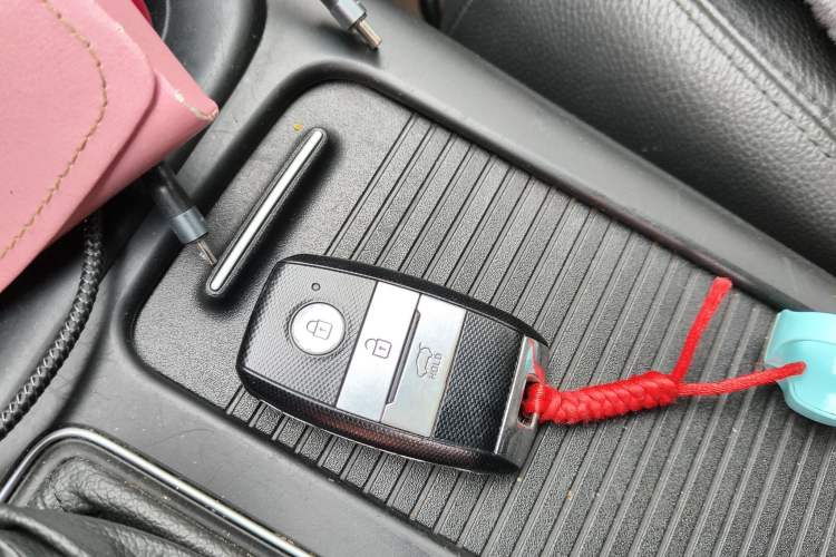 Used Kia Sorento 2013 2.4L 5-seat Gasoline Luxury Edition