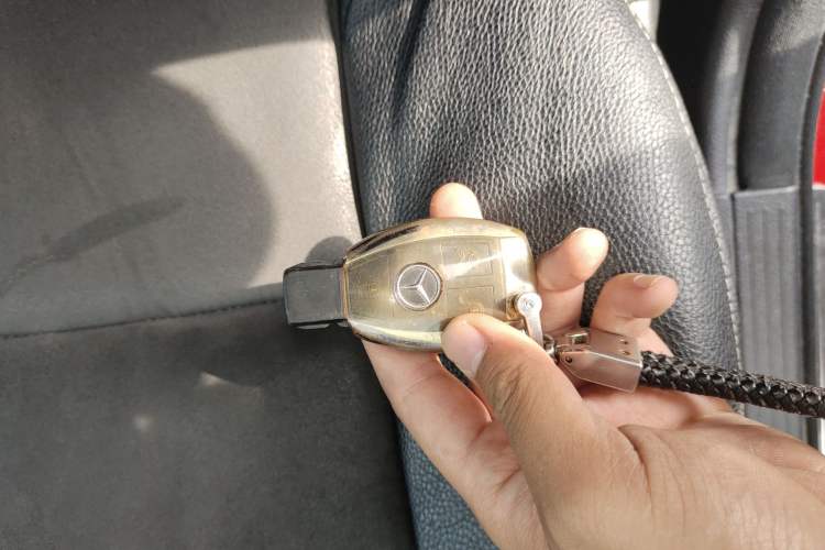 Used Mercedes-Benz C-Class 2013 C 260 Elegant Grand Edition
