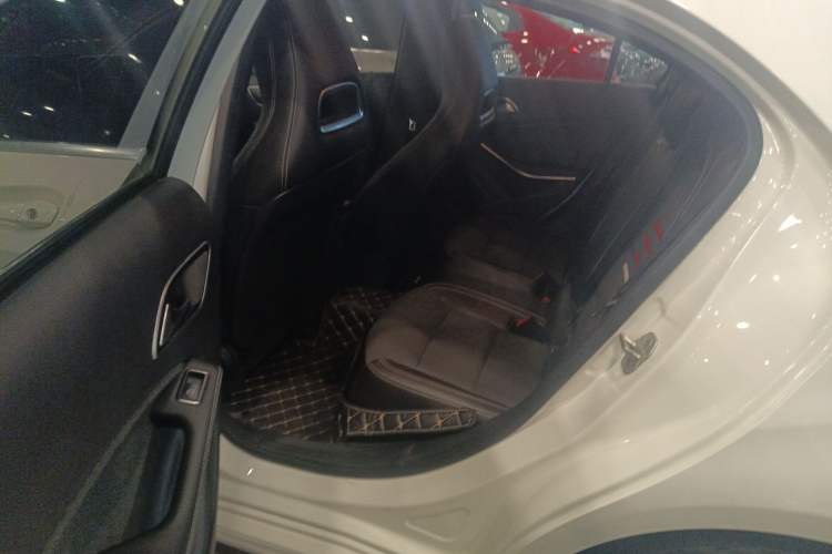 Used Mercedes-Benz A-Class (Import) 2017 Revised A 200 Dynamic Edition