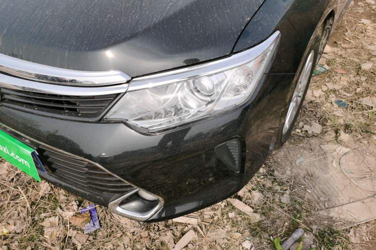 Used Toyota Camry 2016 2.0E 10th Anniversary Elite Edition Left Front Headlight