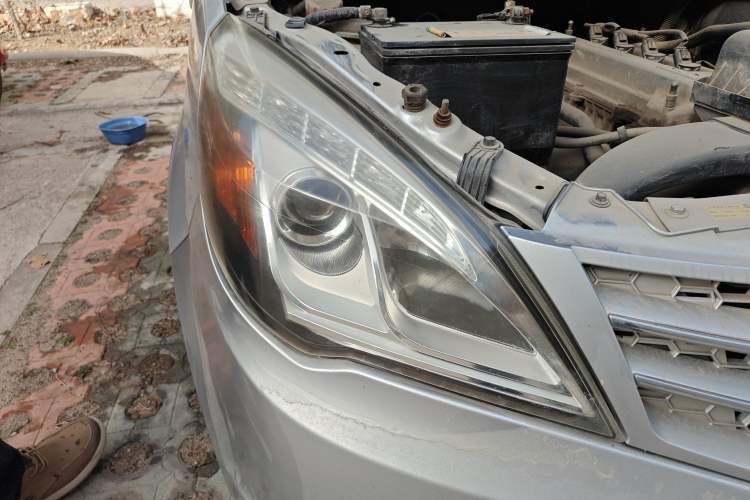 Used BAIC Weiwang M20 2014 1.5L Comfort Version BJ415B
