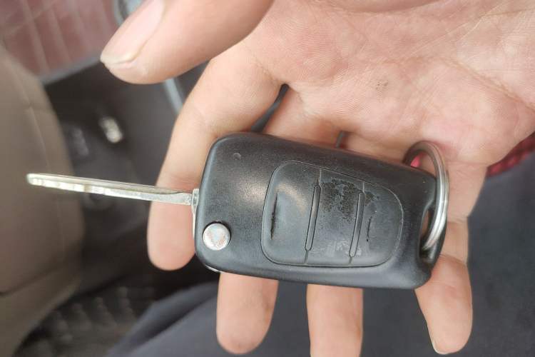 Used Hyundai Celesta 2011 1.6L Manual Luxury Model Vehicle Key