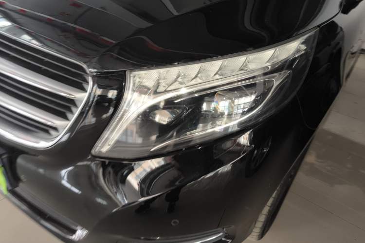 Used Mercedes-Benz V-Class 2018 V 260 L Prestige Extended Version China VI