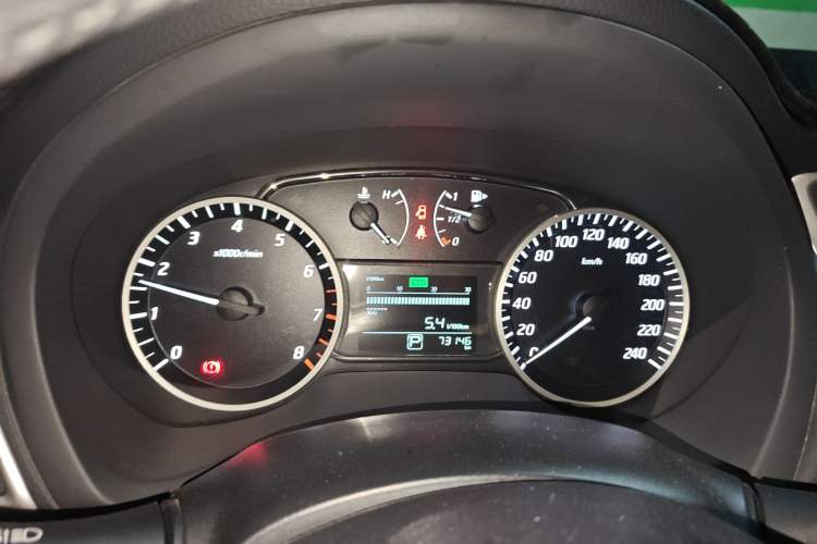 Used Nissan Sylphy 2019 1.6XV CVT Smart Connect Luxury Edition China V Standard