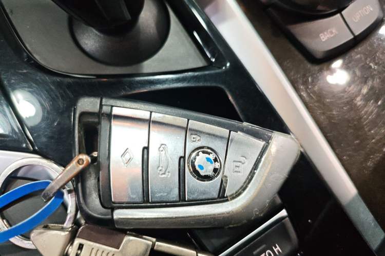 Used BMW 5 Series 2018 525Li M Sport Package Interior 1