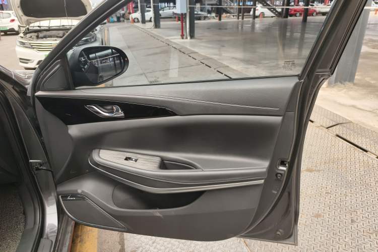 Used CHANGAN Ruicheng CC 2021 Blue Whale Edition 1.5T DCT Elite Model