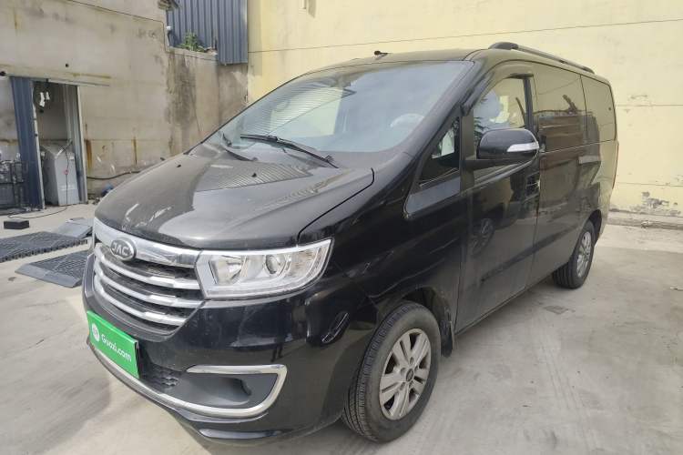 Used JAC Refine M3 2019 IKEA Edition 1.6L Luxury Smart Model