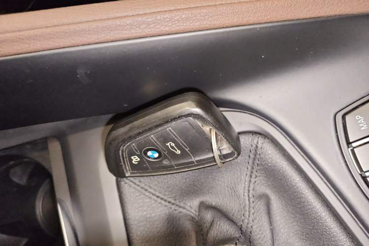 Used BMW X1 2020 sDrive25Li Leading Model Vehicle Key