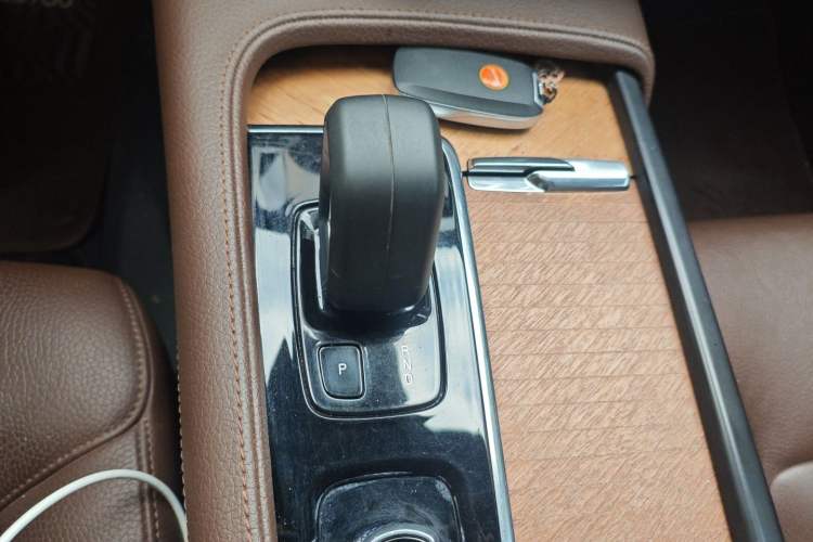 Used Volvo S90 2022 B5 Zhiyi Luxury Edition
