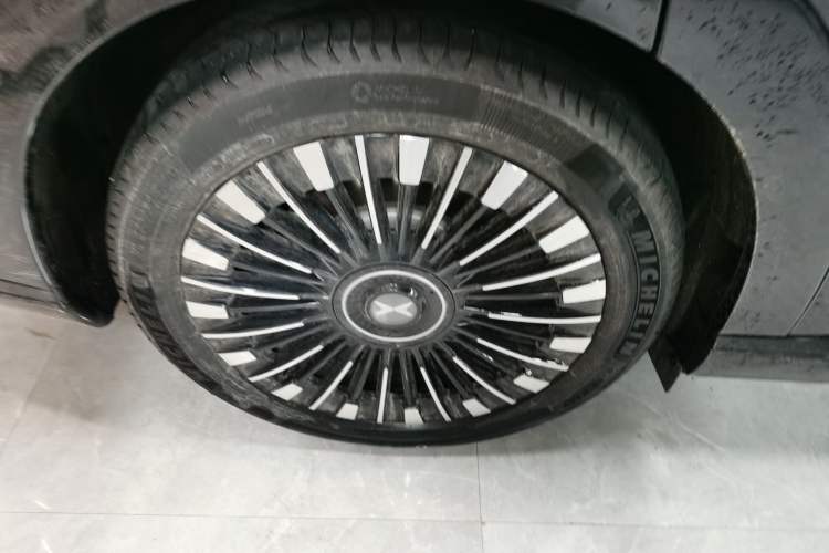 Used XPeng X9 2025 740 Ultra-Long Range Max
