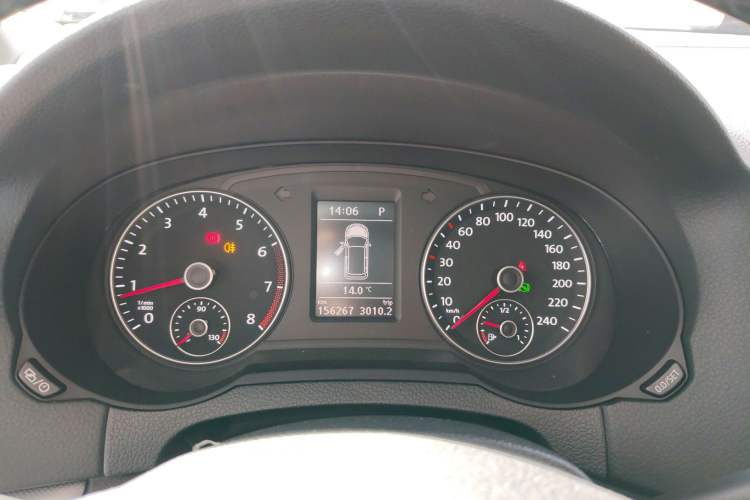 Used Volkswagen Sharan 2013 2.0 TSI Standard Model
