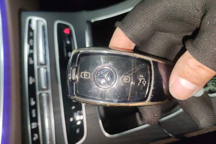 Used Mercedes-Benz E-Class New Energy 2022 Restyled E 350 e L Plug-in Hybrid Sports Sedan Interior 1