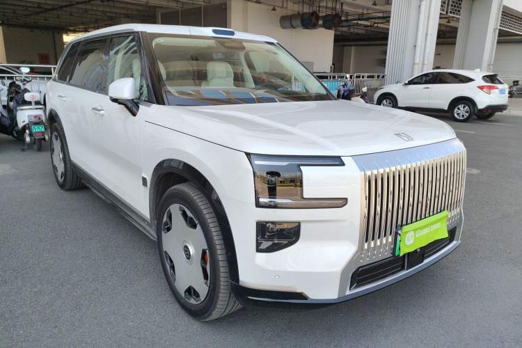 Used Zeekr 9X 2025 Hyper Edition Front Right 45 Deg