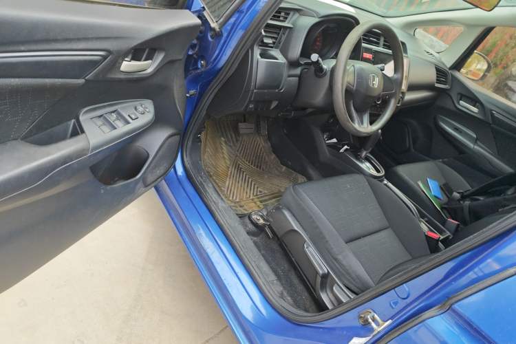 Used Honda Fit 2014 1.5L LX CVT Comfort Model
